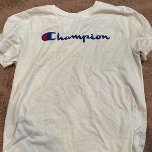 Champion tee shirt, stretchy and comfortable